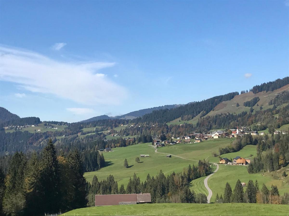 Ferienwohnung Morgentau Am Rande Der Wildnis Sibratsgfall Exterior photo
